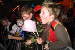 Zaterdag-middag-naar-de-kermis-met-Scottie-02-02-2008-216